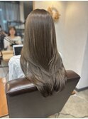 明るめオリーブベージュ