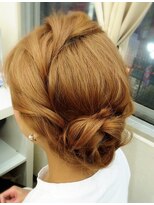 ヘアーメイク ティアラ(Hair make Tiara)&nbsp;ツイストルーズアップヘア☆+゜