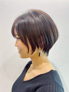 アイティー バイ アルバム 浦和店(IT by ALBUM) 丸みショート_クールショートピンクベージュボブルフ_ba309241