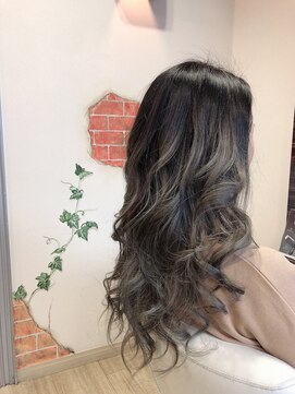 ウィクシー(wixy) ブリーチバレイヤージュ グラデーションシルバー