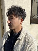 ワイズヘアー ナガサキ(Y's hair nagasaki)&nbsp;メンズのカッコいい！ランダムパーマのツーブロック