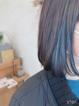 ナウラ(Naurra) ミニボブ×インディゴブルー