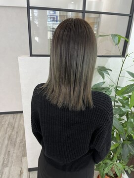 ベルヘアーデザイン 堺東(Belle hair Design) グレージュカラー