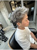 ホワイトアッシュスパイキーショート