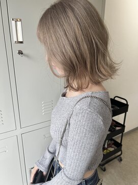 ミリ 久留米(miri..) NOBU/くすみベージュ/久留米/ブリーチ/ボブ