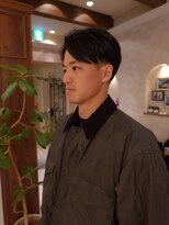 ビュートリアム265(BEAUTRIUM 265) #メンズカット・刈り上げ・センターパート・フェザーショート