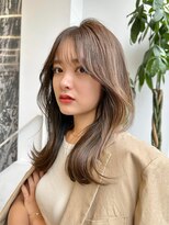 ビュー トウキョウ(VIEW TOKYO)&nbsp;レイヤーカットくびれスタイル