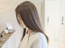 ナラ(nala)
