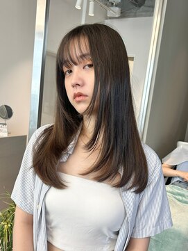 レイヤーヘア/艶ストレート/小顔カット/顔周りレイヤー/髪質改善
