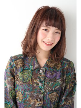 フィン(FiN by allure) 浦前ツバサ/大人かわいい無造作カールふわミディ