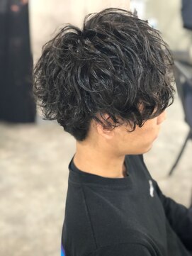 エイル 北堀江(Eir) 前下がりスパイラル