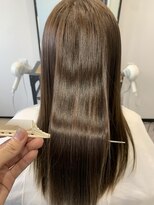 アルコイリスバイドールヘアー(ARCOIRIS by Dollhair)&nbsp;フレンチガーリーオン眉ショートボブウルフプリカールくすみブル