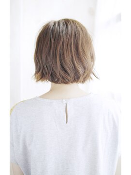 シュシュット(chouchoute) 髪質改善前髪インナーグレージュピンクベージュマチルダボブ/076