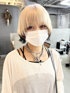 クリム(qulim) ホワイトブロンド×ブラック【デザインカラー】