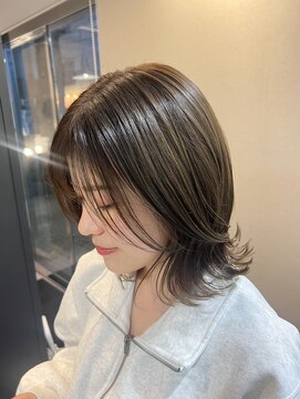 オルロバイイザ(ORLO by IZA) ほんのりオリーブブラウン