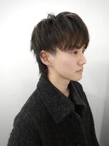 メンズ黒髪ショートウルフヘア