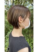 耳掛けショートヘア