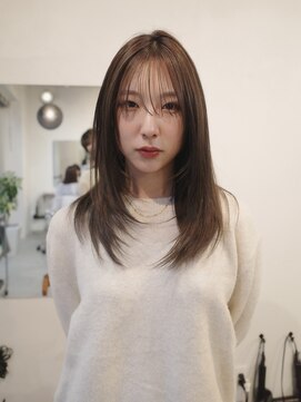 ヨー(Yoh-) 【レイヤーカット/阿部達哉】前髪カット/レイヤー/顔まわり