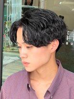 フィフスパーク(fifth PARK)&nbsp;センターパート毛流れ韓国ニュアンス波巻きスパイラルパーマ緩め