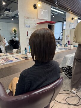 コワファーストナガサキシャンプーボーイ(COIFF1RST NAGASAKI SHAMPOO BOY) まるみボブ