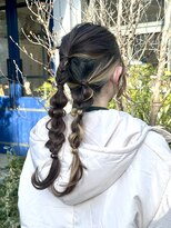 レブルーム(rebloom) オシャレなツインスタイル