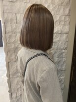 グラティコ(GratiCo)&nbsp;内巻きボブ/ハイトーン/艶カラー