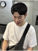 スパイキーショート　ブルーカラー　刈り上げショート