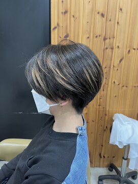 ディッシュ 五反田(dish) ハイライトで立体感/筋感◎五反田美容室