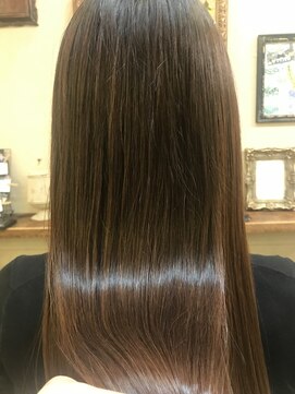 ベレッタ 枚方店(veretta.) veretta髪質改善/30代/40代/50代　担当：小林/ストレートヘア