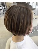 【Velis】ナチュラルドライで簡単に仕上がるショートボブ♪