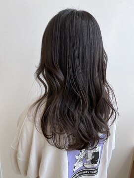 レオ 幸手(Leo) 20代30代40代髪質改善トリートメントブルーブラック透け感