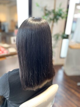 アトリエアルシュ(atelier ARCHE) マンツーマンでする自然な酸性縮毛矯正で艶髪に