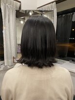 コアフィールフィス(COIFFURE fils)&nbsp;新規お得クーポンあり【見附　今町】黒髪外ハネスタイル