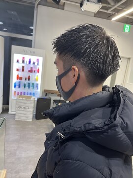 ジーニー 横浜(giinii) アップバング