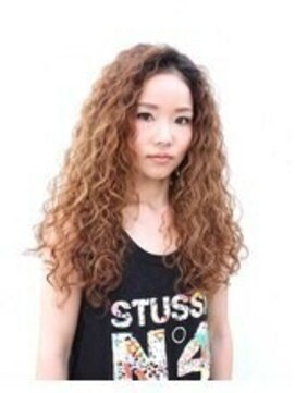 ラブ ロック Love' Lock 【Love'Lock 代官山】外国人風のスパイラルパーマ☆