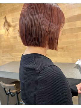 ドルセプラタ(Dulce plata) ピンクカラー切りっぱなしボブ