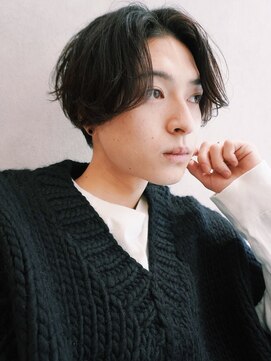 ディッセンバー 神宮前(December) 【laundry】サイドグラデーション/センターパート/ 癖毛風パーマ