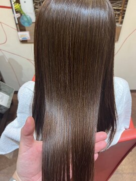 ポレン ドレッサーズ(Pollen Dressers) 艶感/高濃度水素ケアトリートメント/30代40代50代