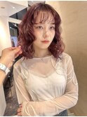 ボブ巻き髪スタイル
