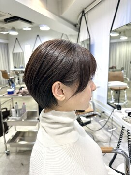 メモリーズ 表参道(Memories) 大人かわいい小顔ショートショートヘア30代40代50代白髪ぼかし