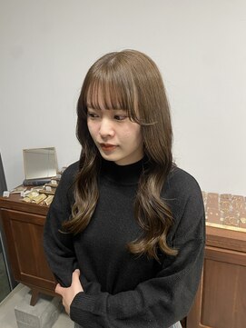 ヘアー アイス 御器所本店(HAIR ICI) 大人可愛い艶カラーオリーブベージュ似合わせ顔まわりカット