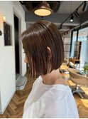 20代30代小顔美肌ストレート切りっぱなしボブ