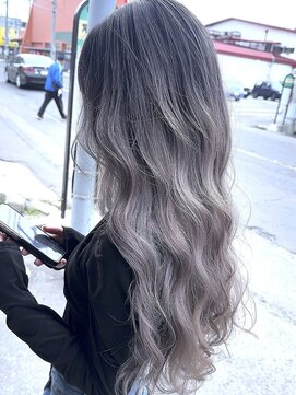 ブレイズヘアー(BLAZEhair) 【透明感バツグン】ホワイトシャドールーツ×ブリーチ2回