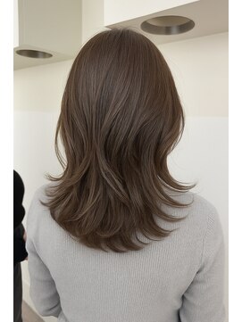 フラウ 住吉店 ロングレイヤー