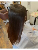 ヘアーメイク ダンス(hair make DANCE)&nbsp;分け目が割れやすい方の生え癖矯正