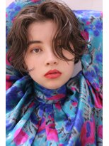 マグノリア(MAGNOLIA) くりっと前髪からパーマをかけたショートボブヘア