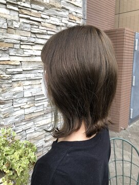 クォーターリゾート(QUARTER RESORT) ミディアムボブ