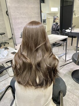 アンダーバーホワイト 静岡店(_WHITE) まろやかベージュ×ロング