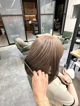 トリニティ 本厚木(trinity) ミルクティーベージュローライト本厚木