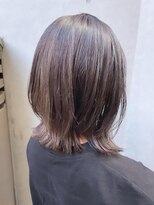 バレッタ(Barretta by neolive)&nbsp;派手にならない馴染ませ白髪ぼかしハイライト